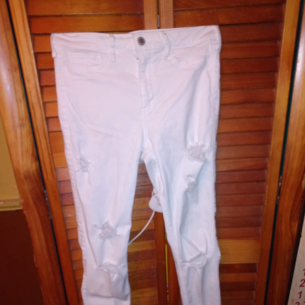 Hollister white distressed denim jeans size 7 r
